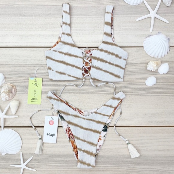 NWT Maaji 4-Way Reversible Bikini Set | Ocean Waves Guinea Top + Sublime Bottom - Picture 6 of 9